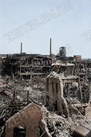 Zerstörte Werksanlagen nach der BASF-Explosion