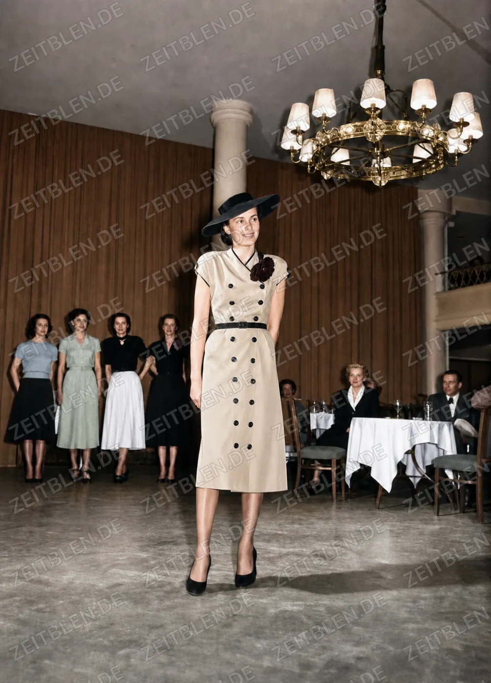 Model auf einer Münchner Modeschau
