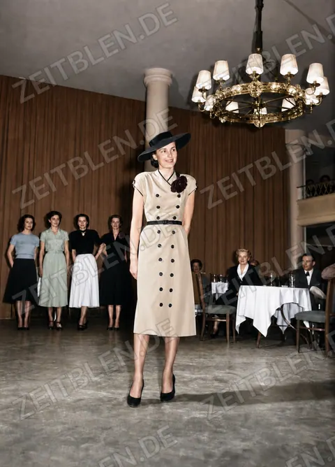 Model auf einer Münchner Modeschau