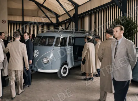 Volkswagen Transporter T1 , bei der Firma MAHAG , auf der Autoausstellung