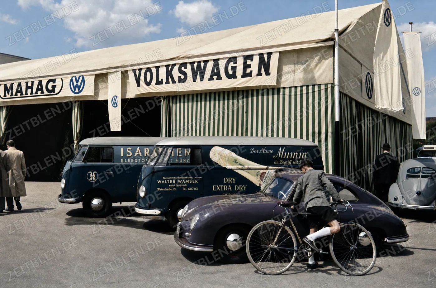 Porsche 356 Ur Modell vor dem Volkswagen-Zelt der MAHAG
