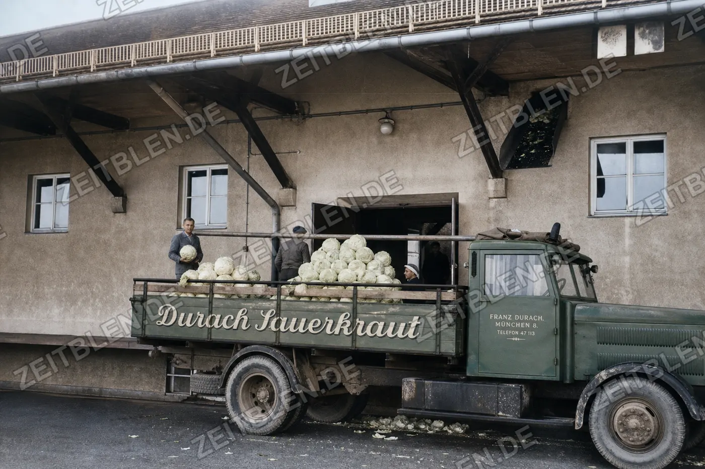 Durach-Sauerkraut-Lastwagen an der Fabrikrampe