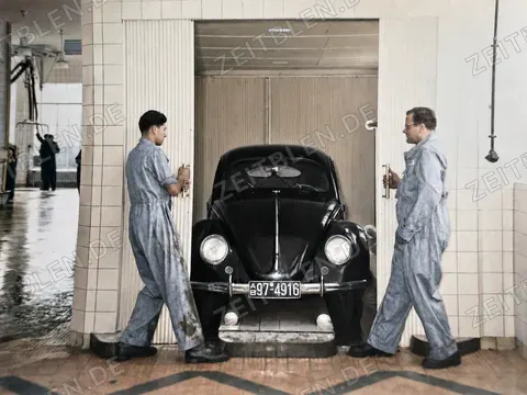 VW Käfer in der MAHAG-Waschstraße