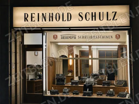 Schaufenster von Reinhold Schulz mit Triumph-Schreibmaschinen in München