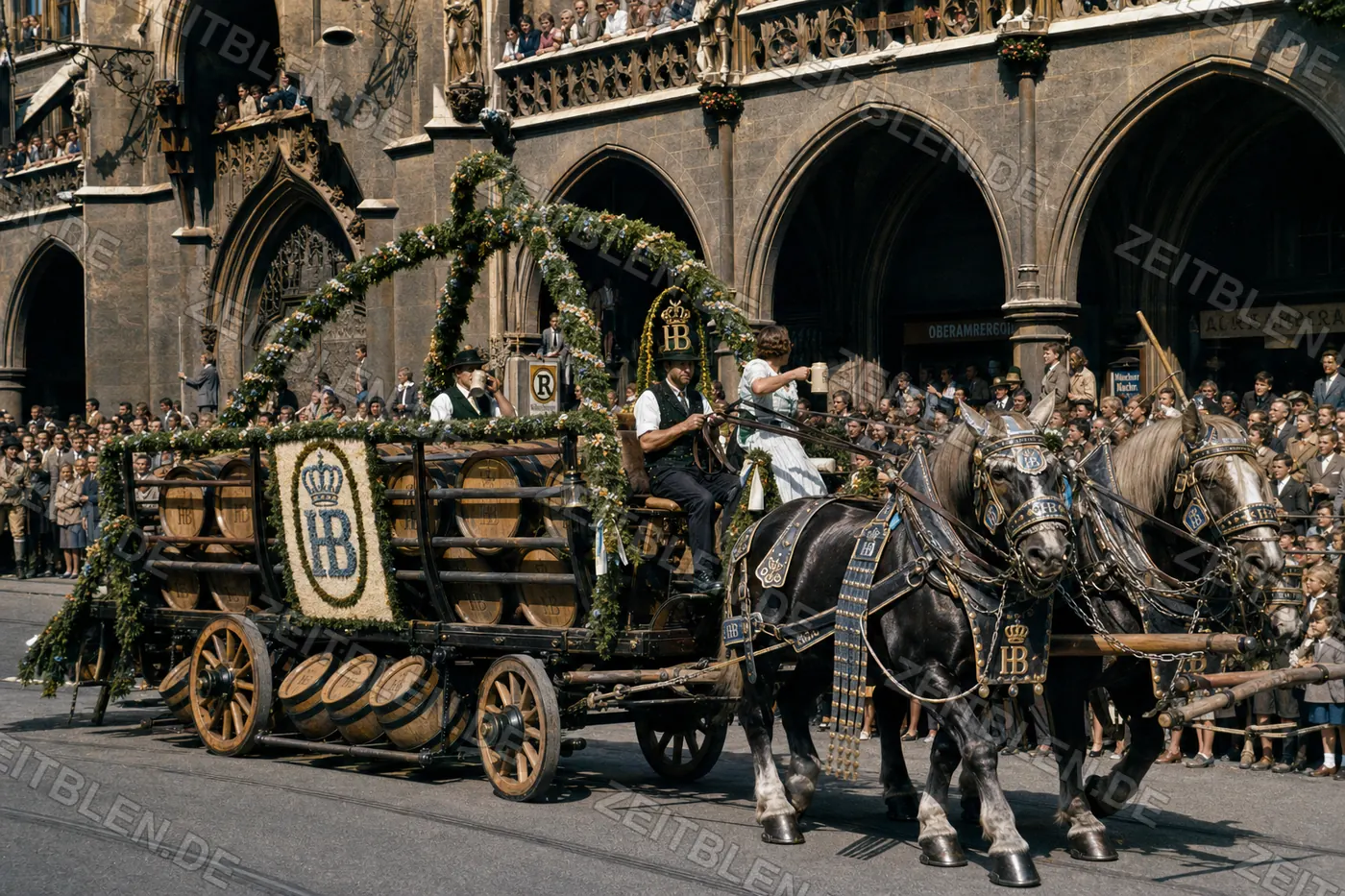 Hofbräu-Fasswagen im Münchner Oktoberfestzug