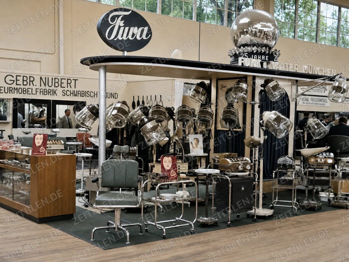 Friseursalon-Ausstattung auf der Ausstellung „Frisur, Kosmetik und Mode“