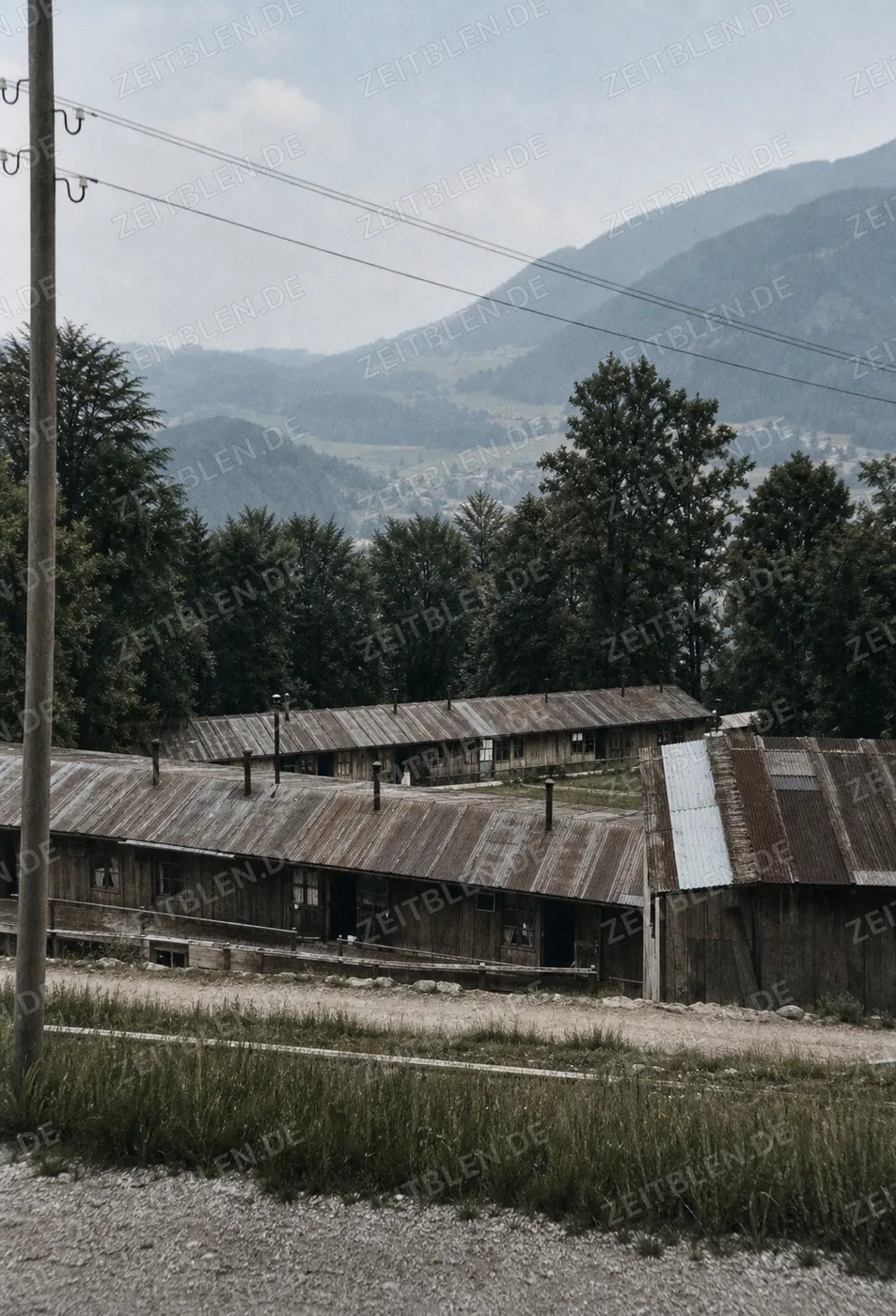 Gebäudezeile am Obersalzberg bei Berchtesgaden