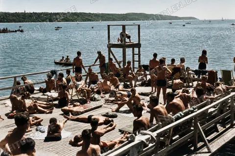 Badeplattform am Starnberger See, 31. Juli 1949