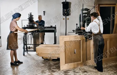 Holzbearbeitung in den EMPE-Werken Geretsried