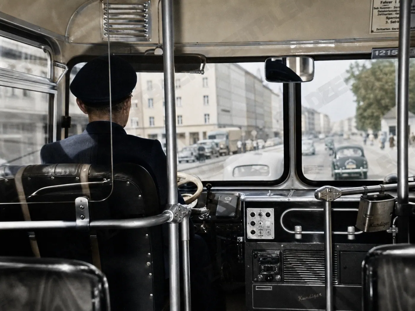 Städtischer Busfahrer am Arbeitsplatz