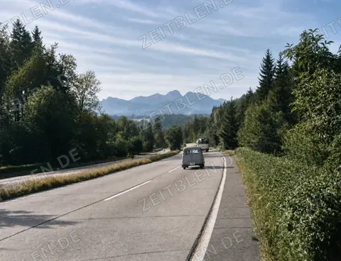 Ruhige Fahrt Richtung Alpen, 1955