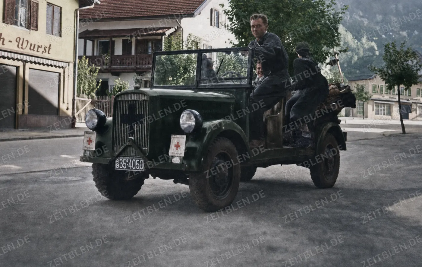 Bergwacht-Fahrzeug in Bayern, 1953