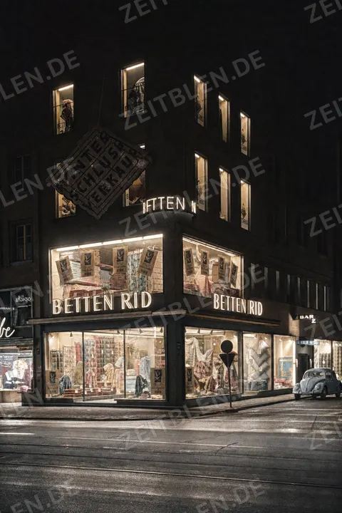 Beleuchtete Betten-Rid-Fassade bei Nacht