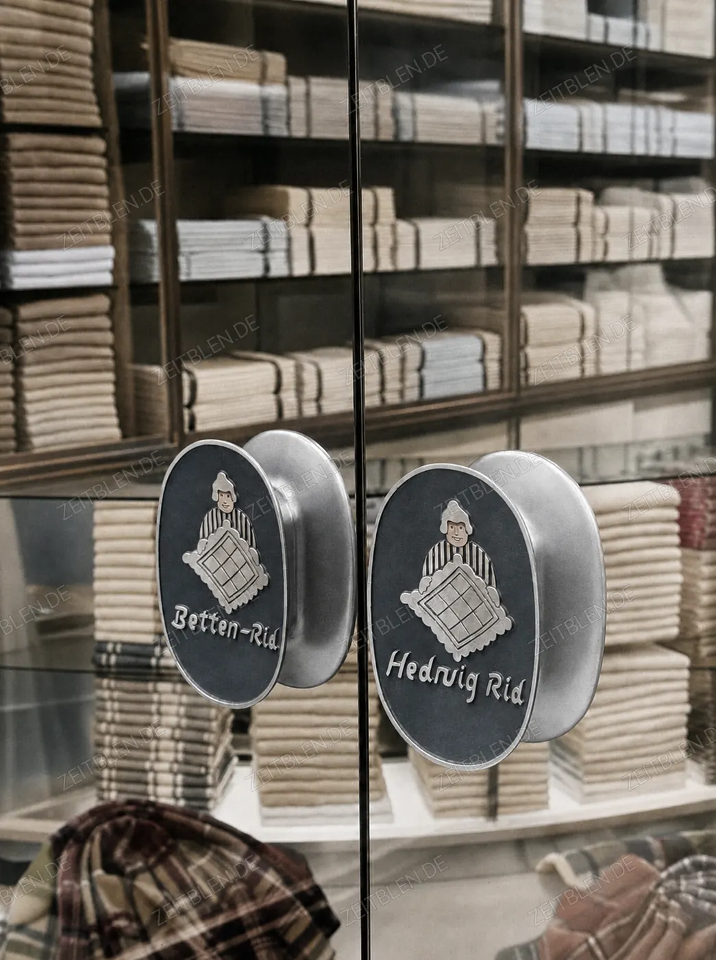 Betten-Rid-Türgriffe mit Hedwig-Rid-Logo
