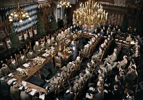 Festsaal beim Festakt zur Lizenzvergabe an die Süddeutsche Zeitung im Münchner Rathaus, 6. Oktober 1945