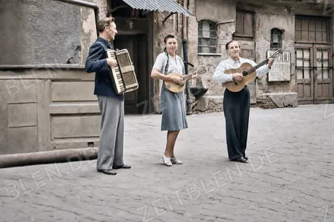 Straßenmusikanten in München, 25. Juli 1948