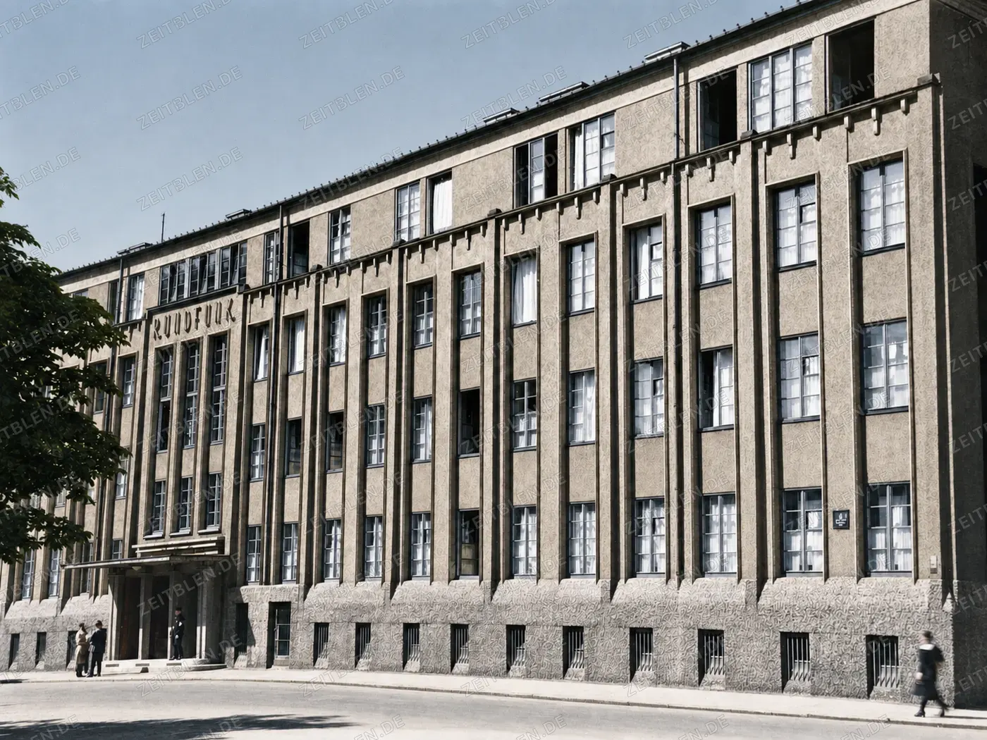 Rundfunkhaus am Münchner Rundfunkplatz, 1937