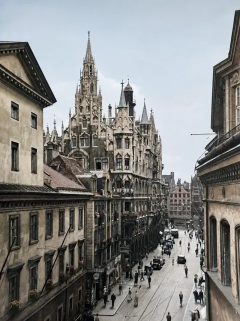 Blick durch die Münchner Altstadt zum Neuen Rathaus, 1937