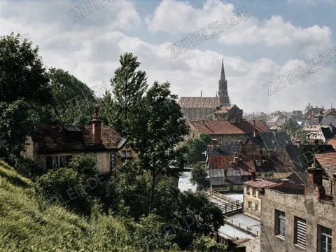 Dachlandschaft der Au mit Mariahilfkirche, München 1937