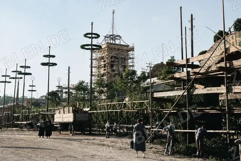 Aufbau der Augustiner-Festhalle auf der Theresienwiese, 1937