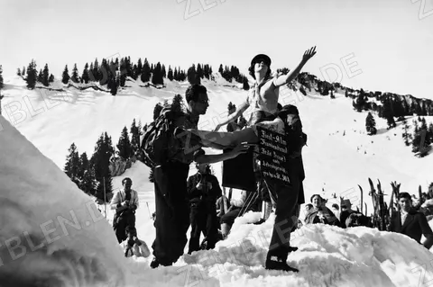 „First-Alm Zimmerdienst“ beim Skifasching