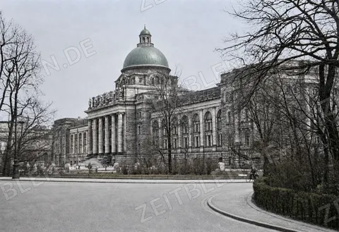 Bayerisches Armeemuseum am Münchner Hofgarten