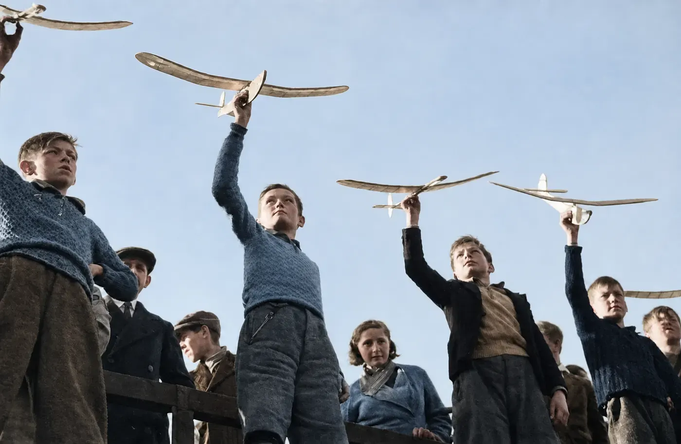 Schüler präsentieren Segelflugmodelle