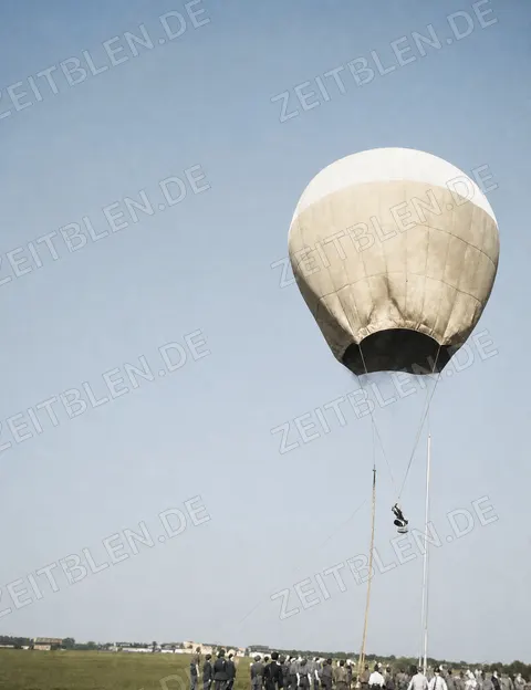 Aufstieg eines Heißluftballons