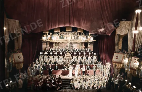 Festbühne einer Faschings-Inthronisation, 1937