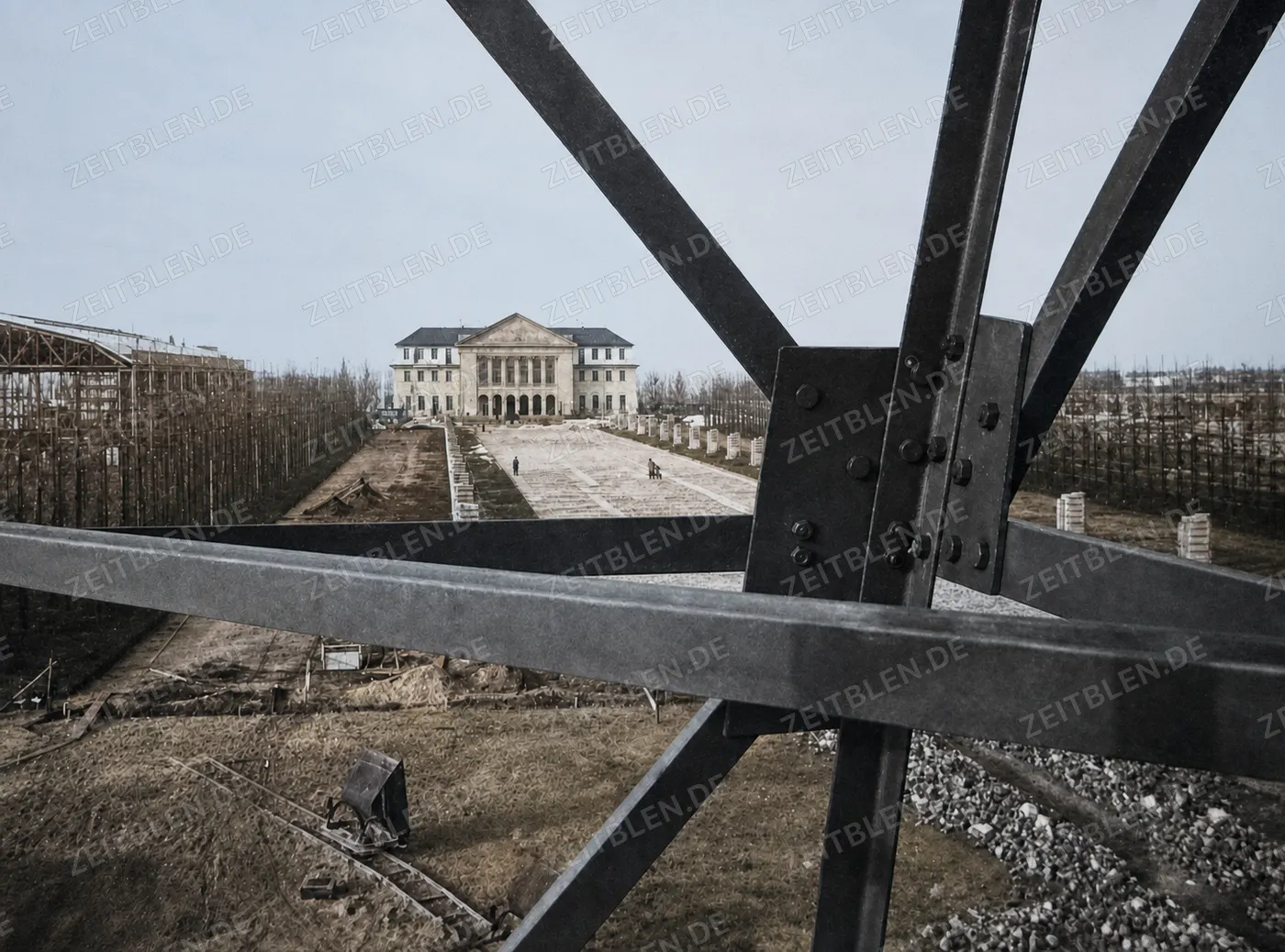 Aufbau der Reichsausstellung „Schaffendes Volk“ in Düsseldorf