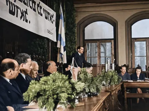 Erster Kongress der befreiten Juden in der US-Zone im Münchner Rathaus