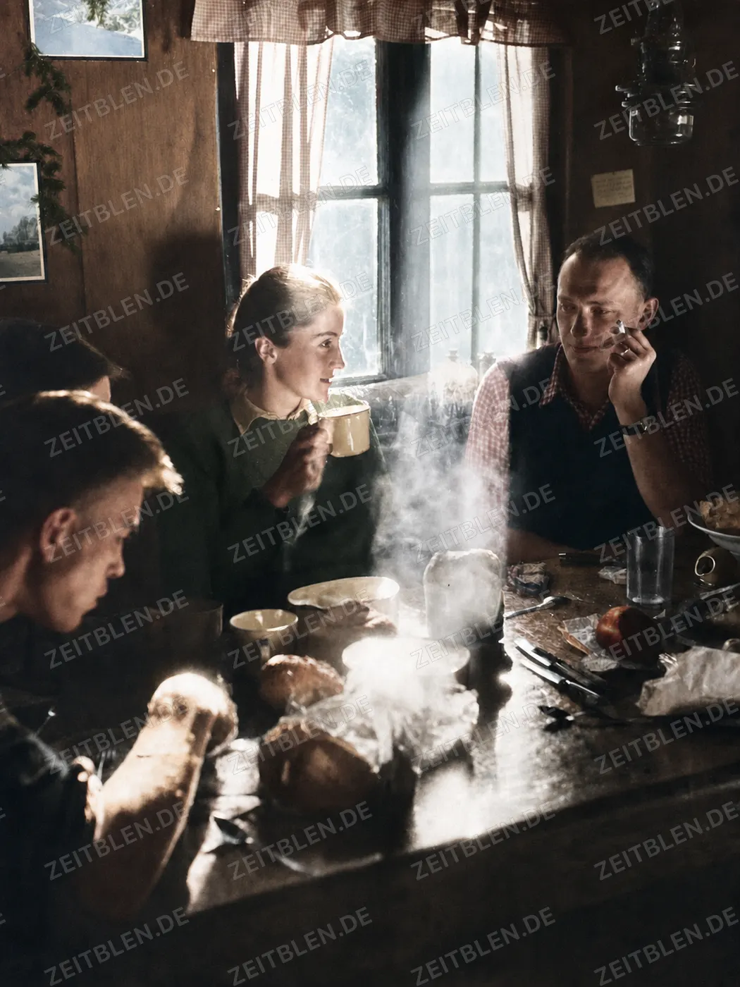 Pause in der Skihütte