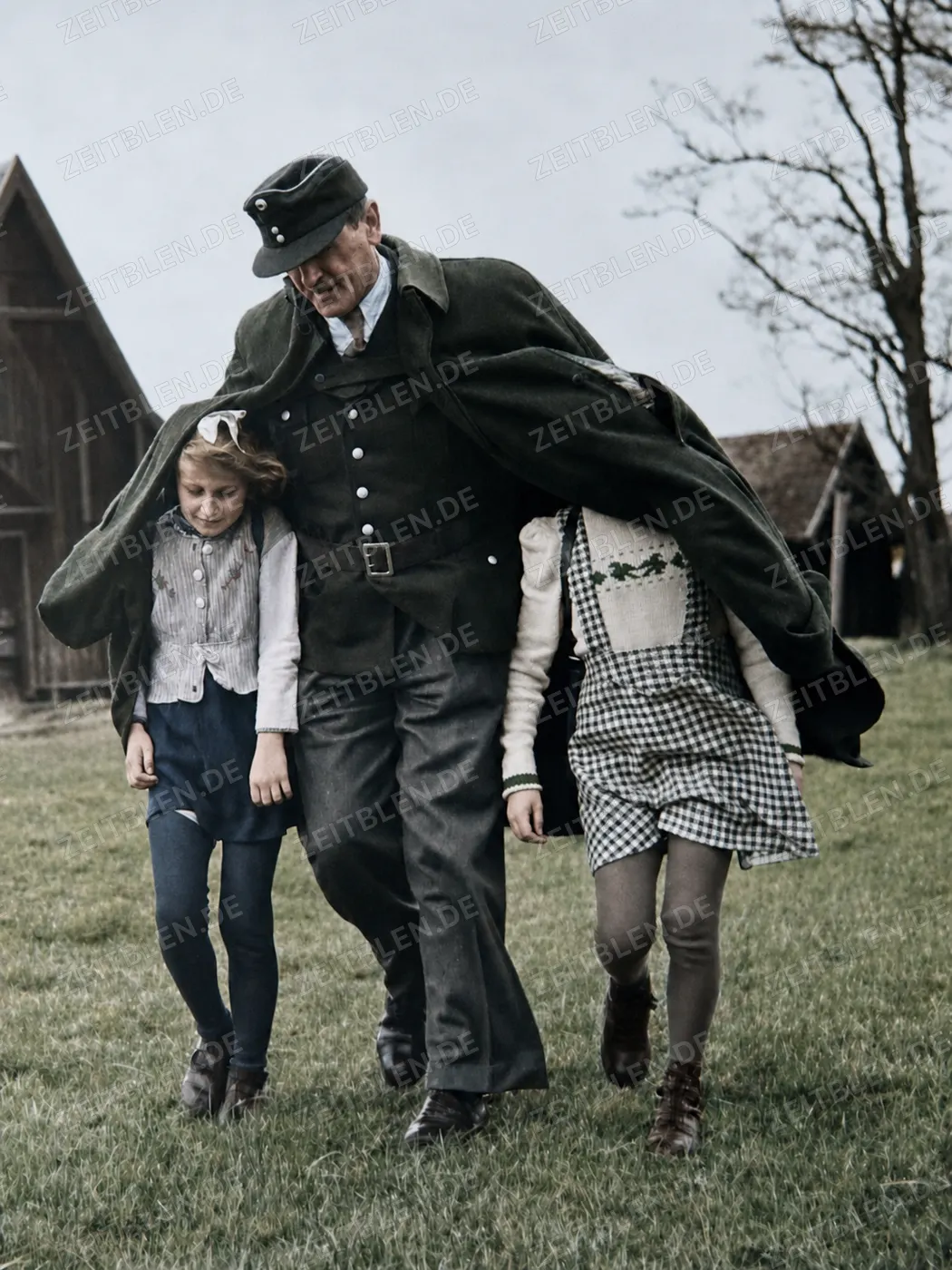 Schutz unter dem Mantel des Gendarmen