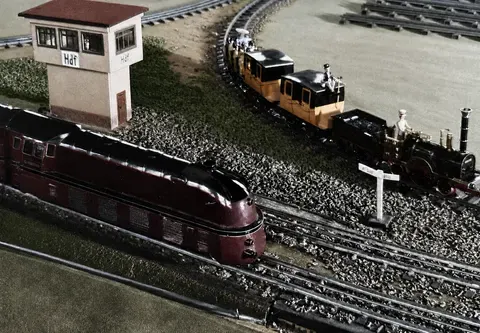 Hundert Jahre Eisenbahn im Modell: Adler und Baureihe 05