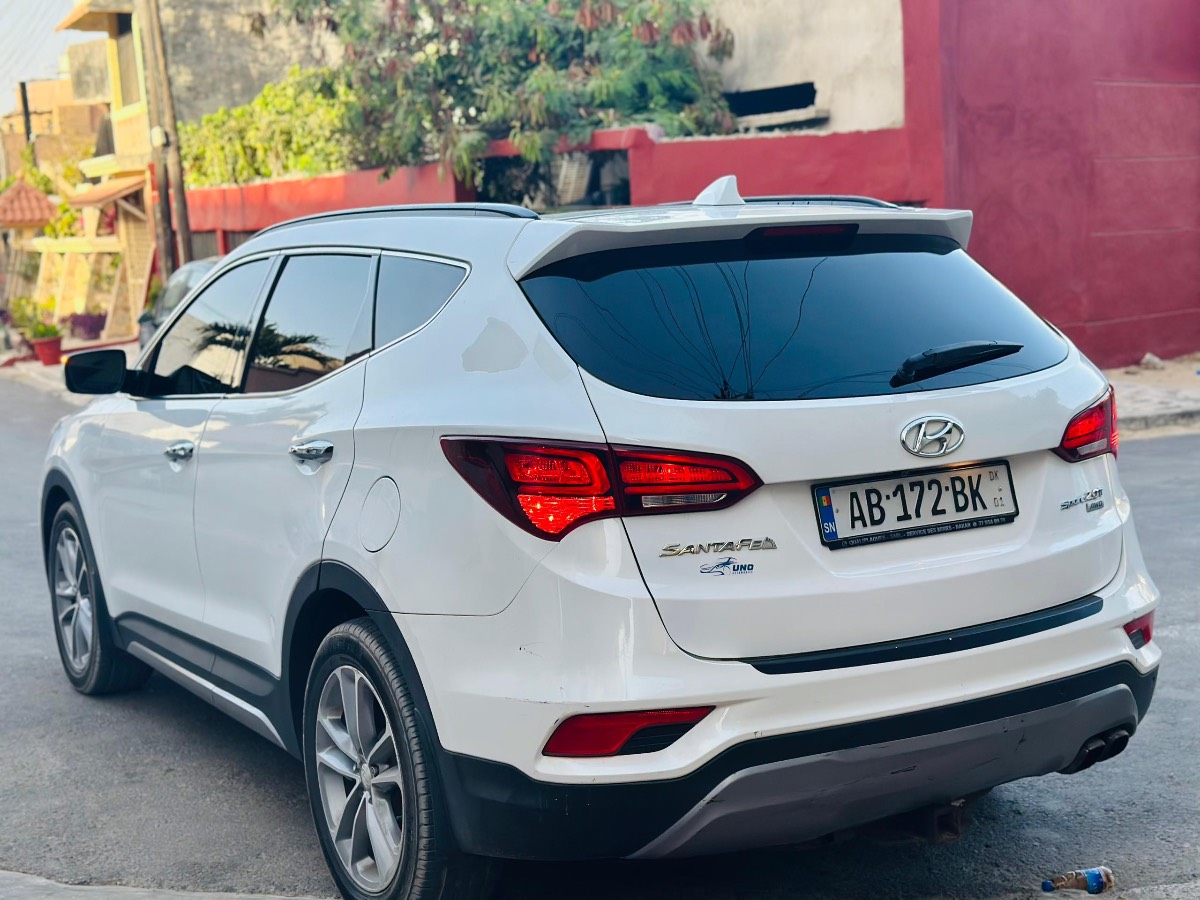 HYUNDAI SANTAFÉ SPORT