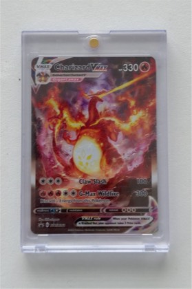 Charizard VMAX, graded 9.0