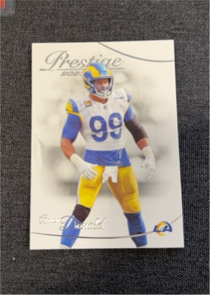 Aaron Donald, graded 9.0