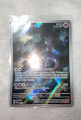 Mewtwo, graded 2.5