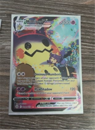 Mimikyu VMAX, graded 9.5