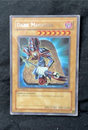 Dark Magician, graded 3.5