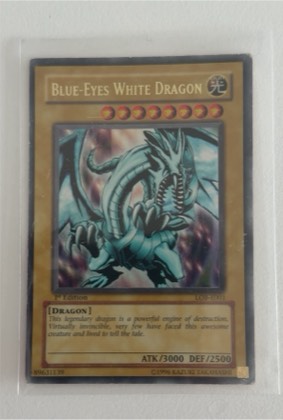 Blue-Eyes White Dragon, graded 4.5