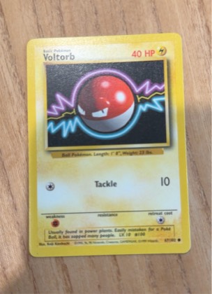 Voltorb, graded 8.0