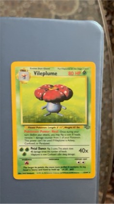 Vileplume (15), graded 7.0