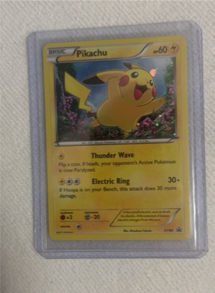 Pikachu (Collector Chest), graded 8.0