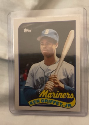 Ken Griffey, Jr., graded 8.5