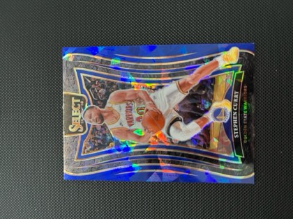 Stephen Curry graded 7