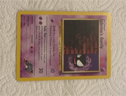 Sabrina's Gastly (96), graded 9.0