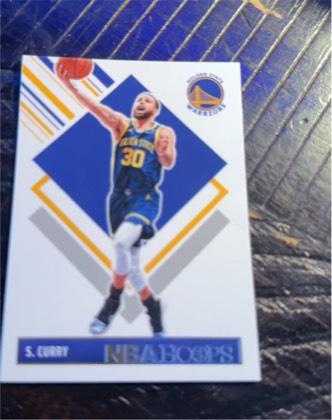 Stephen Curry, graded 9.0