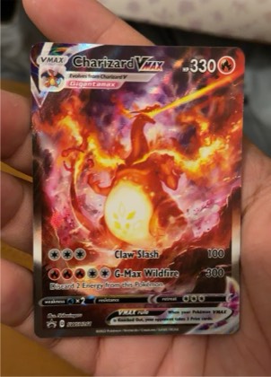Charizard VMAX - SWSH261 graded 8.5