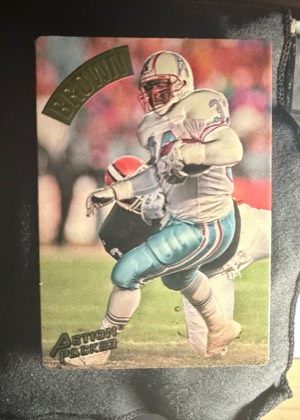 Gary Brown, graded 7.5